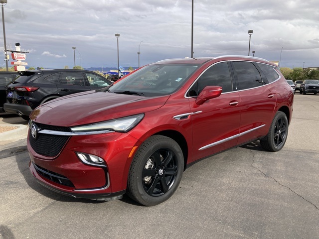 2023 Buick Enclave Essence's photo