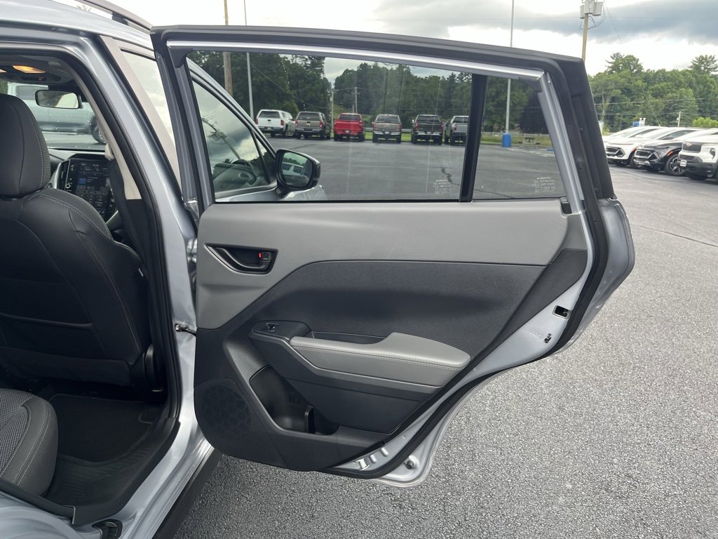 2024 Subaru Crosstrek Premium photo 6