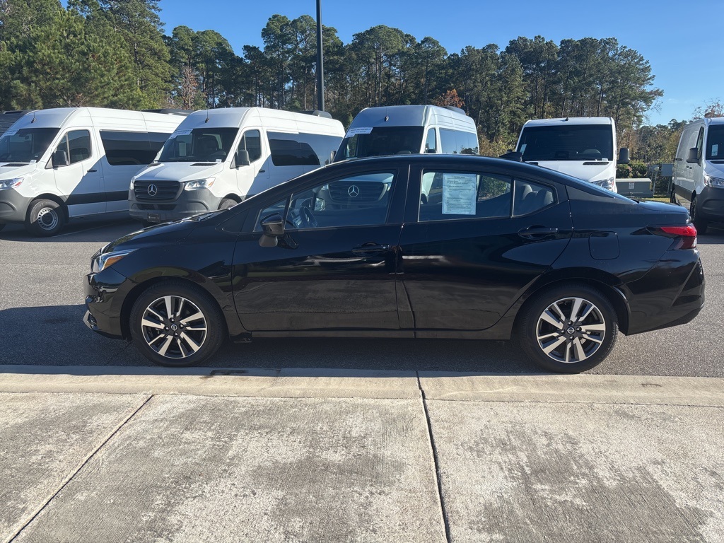 2021 Nissan Versa 1.6 SV photo 4