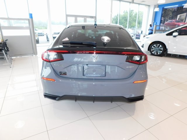 2025 Honda Civic Hatchback Sport photo 2