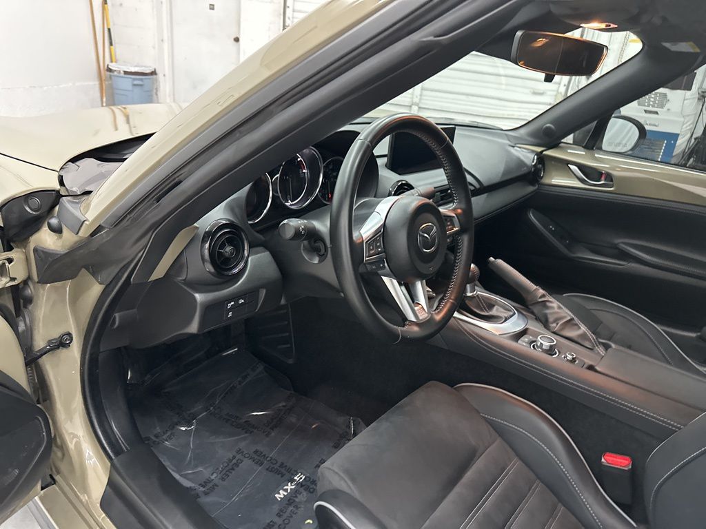 2024 Mazda MX-5 Miata Miata RF photo 9