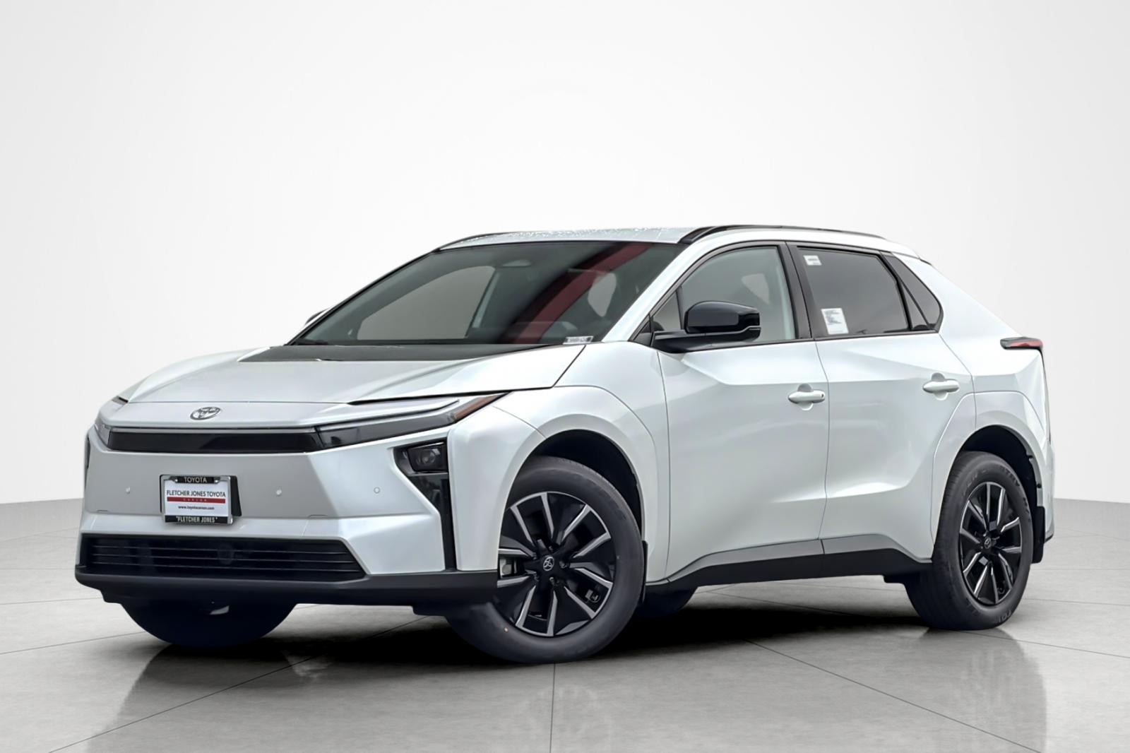 2026 Toyota bZ XLE's photo