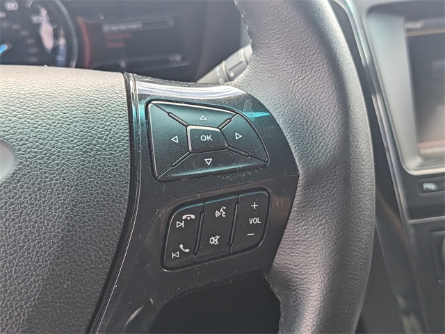 2016 Ford Explorer XLT photo 25