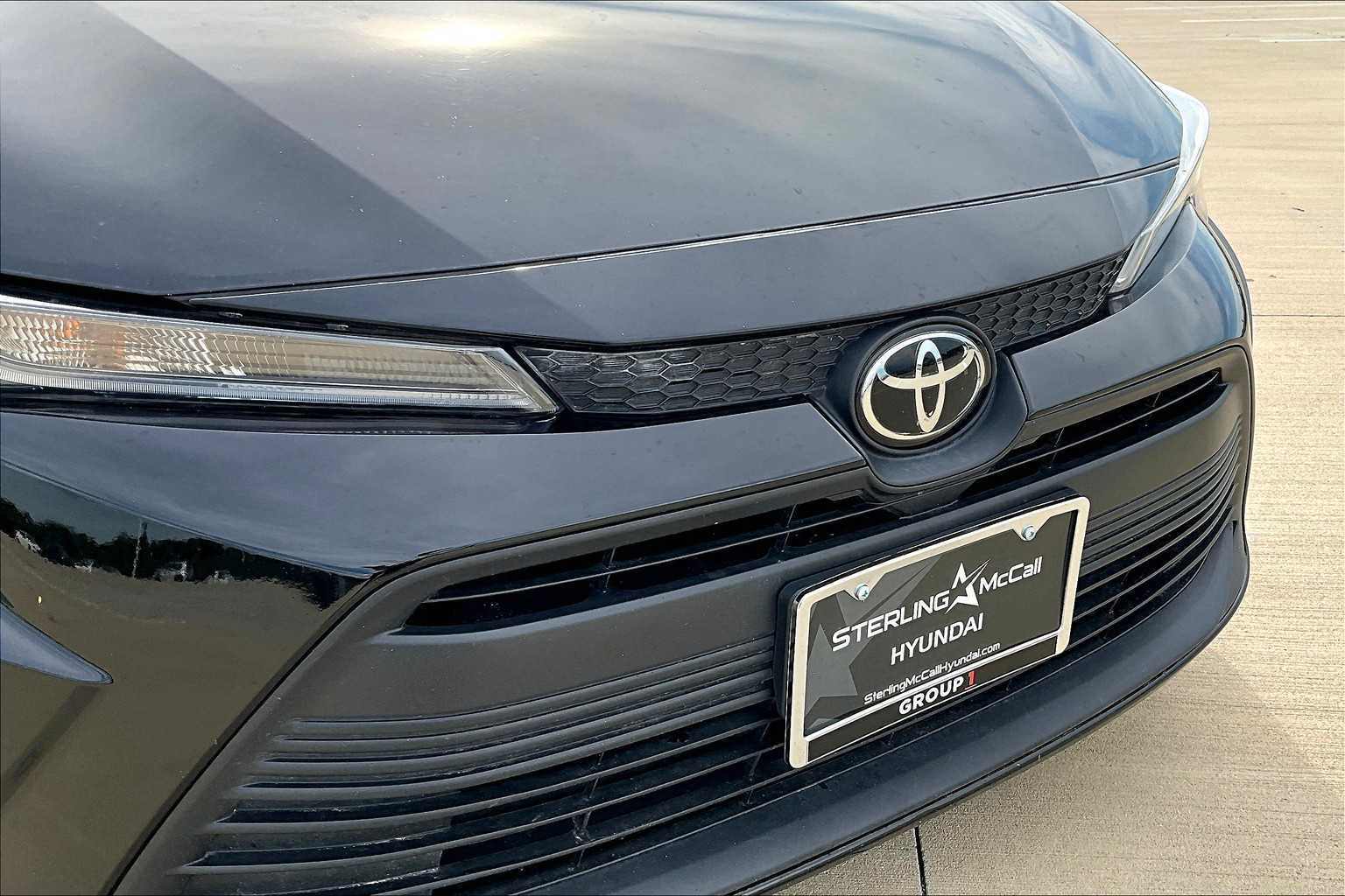 2023 Toyota Corolla LE photo 28
