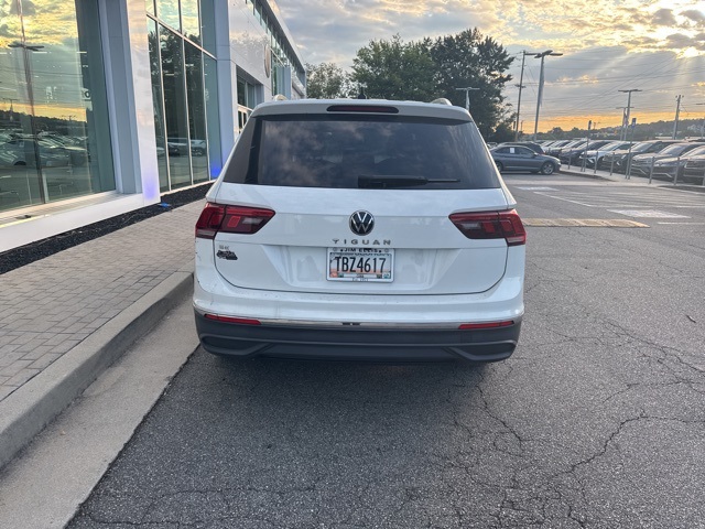 2022 Volkswagen Tiguan SE photo 5