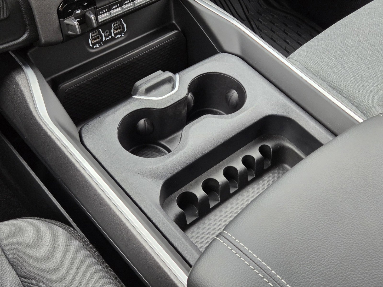 2024 Ram 2500 Big Horn photo 37