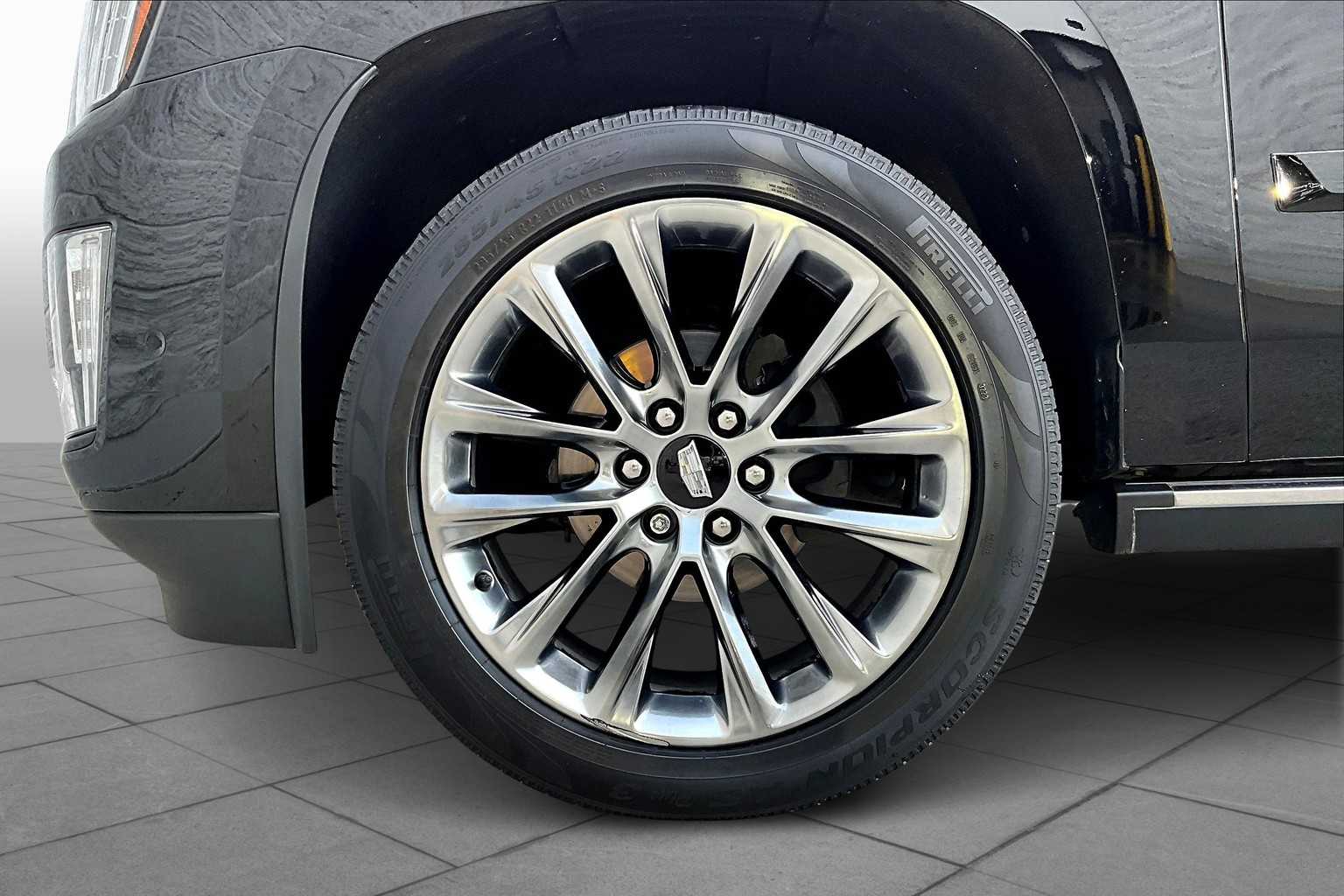 2020 Cadillac Escalade Platinum photo 10