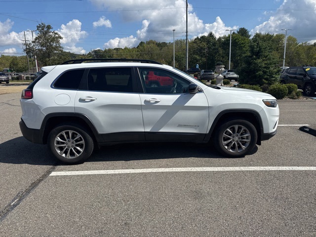 2022 Jeep Cherokee Latitude Lux photo 5
