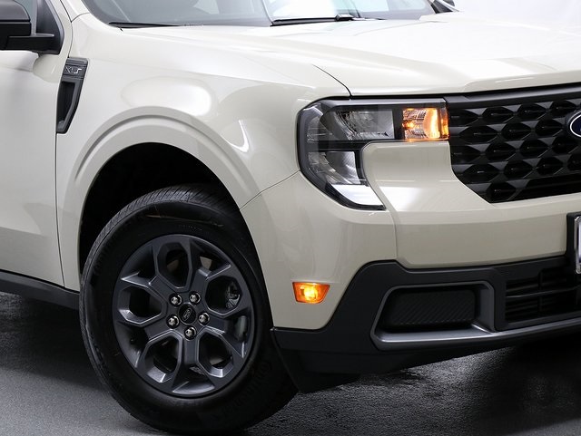 2025 Ford Maverick XLT photo 3