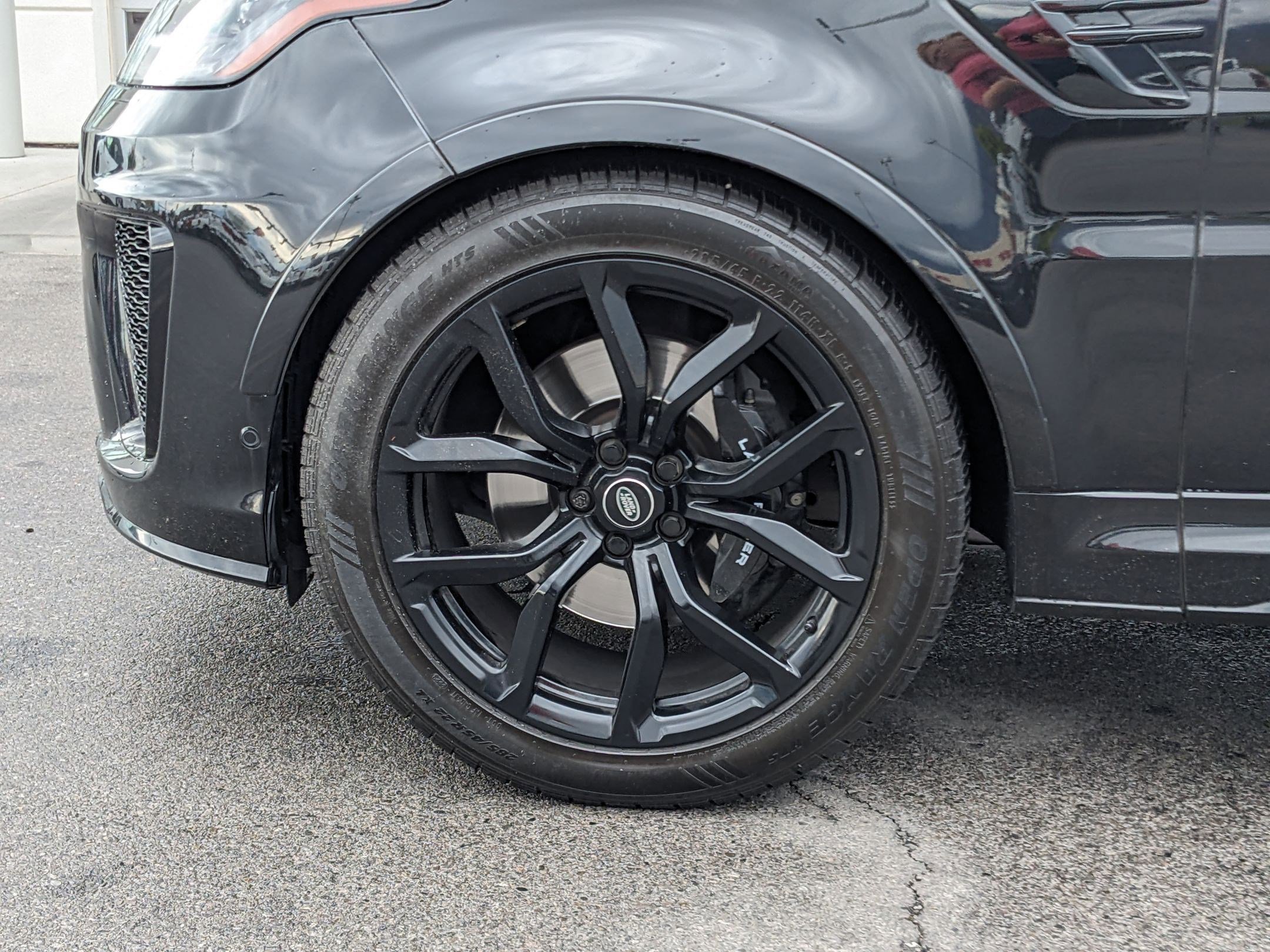 2021 Land Rover Range Rover Sport SuperCharged SVR photo 7