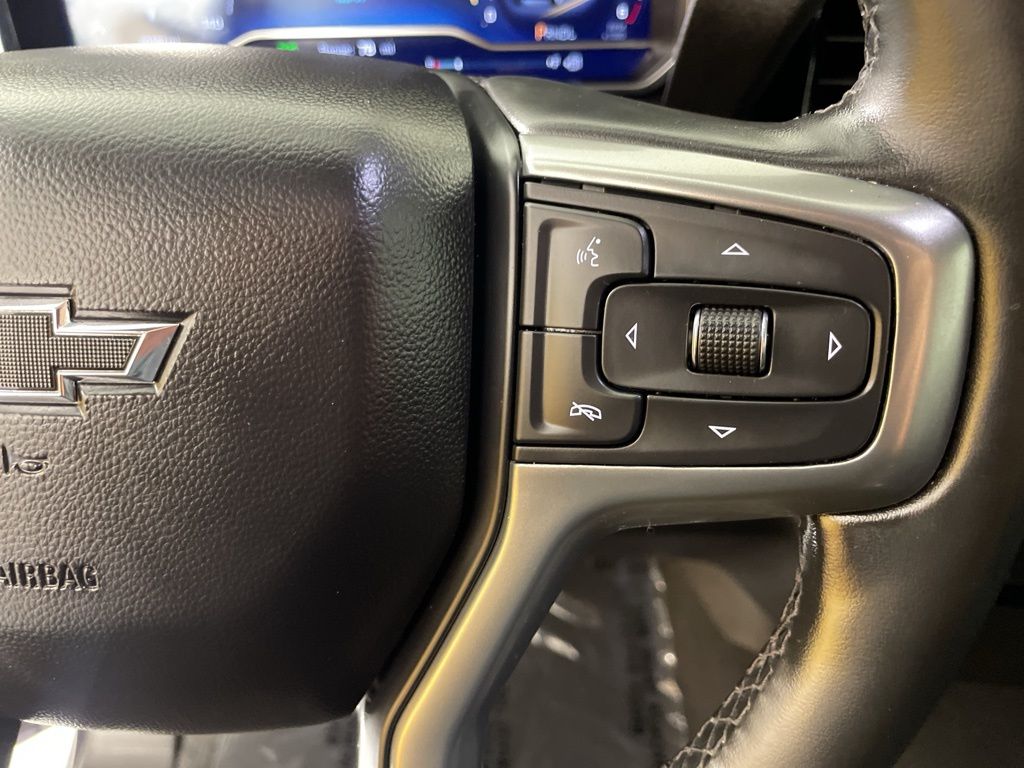 2023 Chevrolet Silverado 1500 RST photo 21