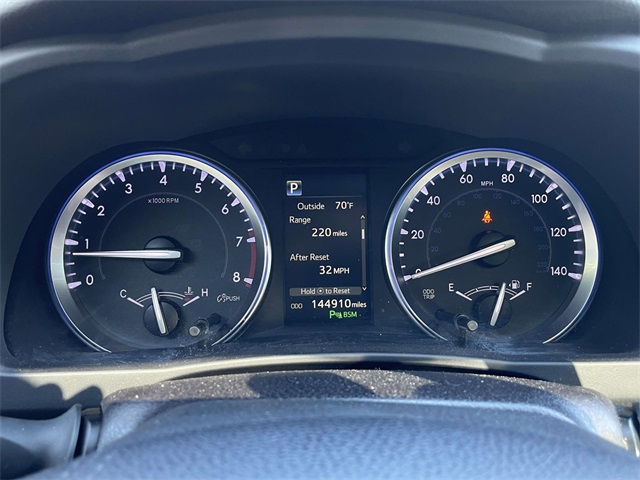 2017 Toyota Highlander Limited Platinum photo 32