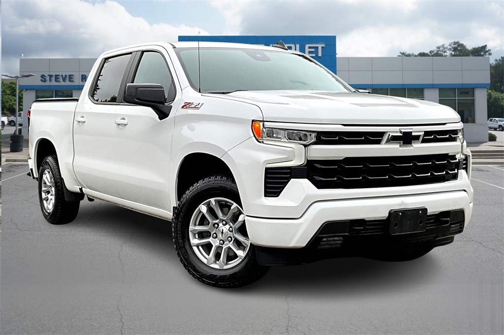 2022 Chevrolet Silverado 1500 RST photo 3