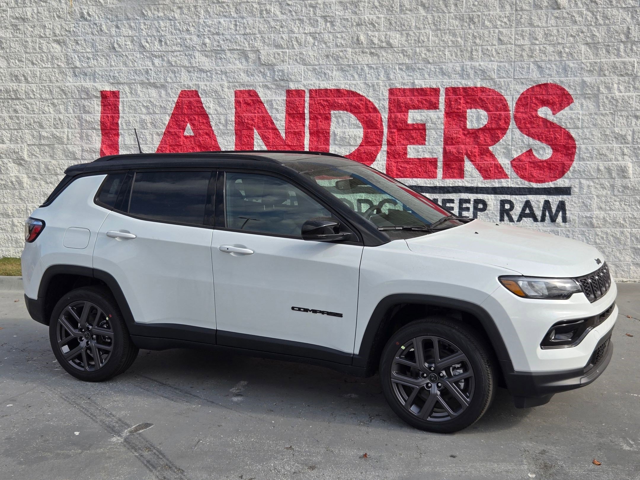 2026 Jeep Compass Limited Altitude's photo