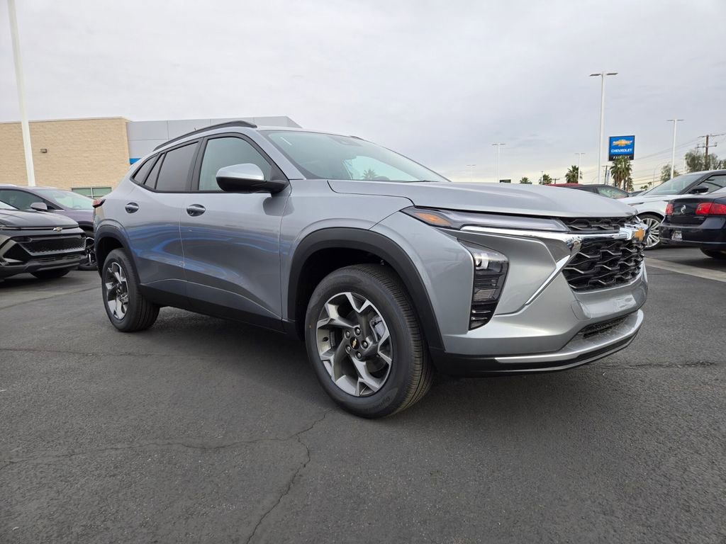 2026 Chevrolet Trax LT's photo