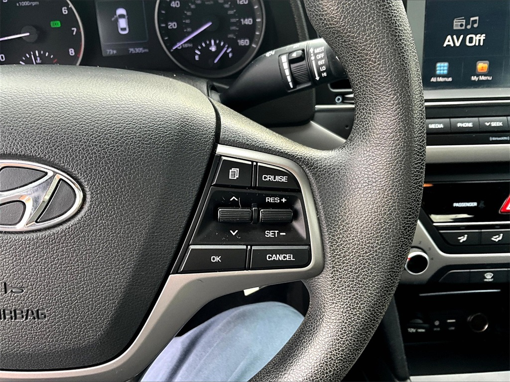 2018 Hyundai Elantra SEL photo 20