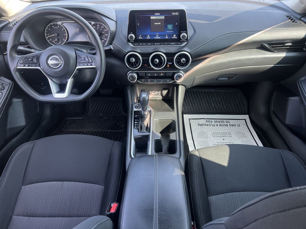 2024 Nissan Sentra SV photo 2