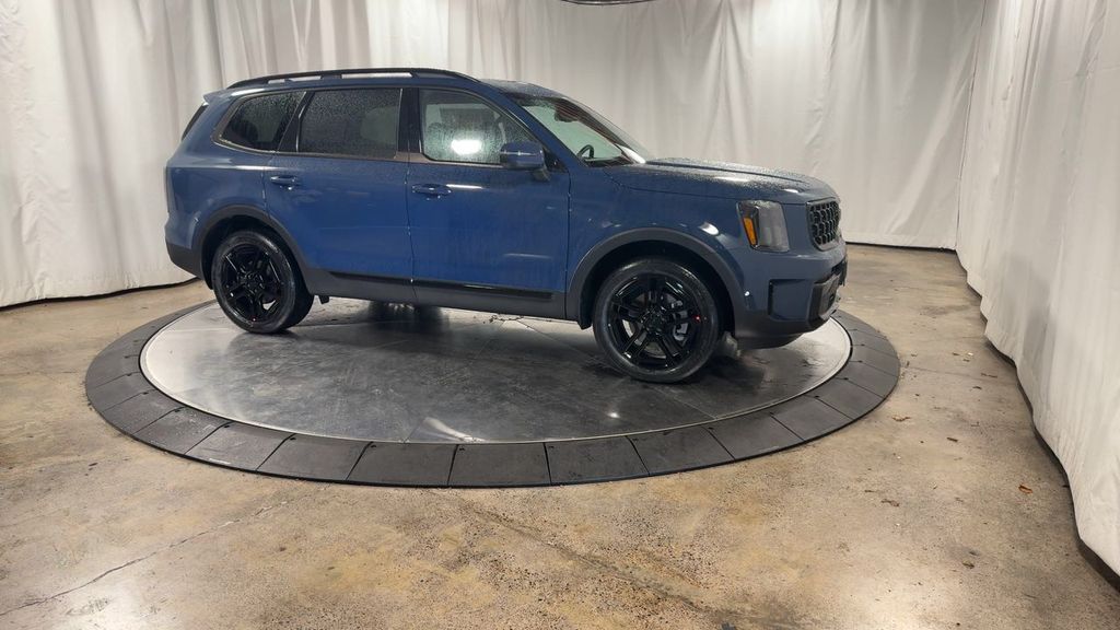 2025 Kia Telluride EX X-Line photo 2