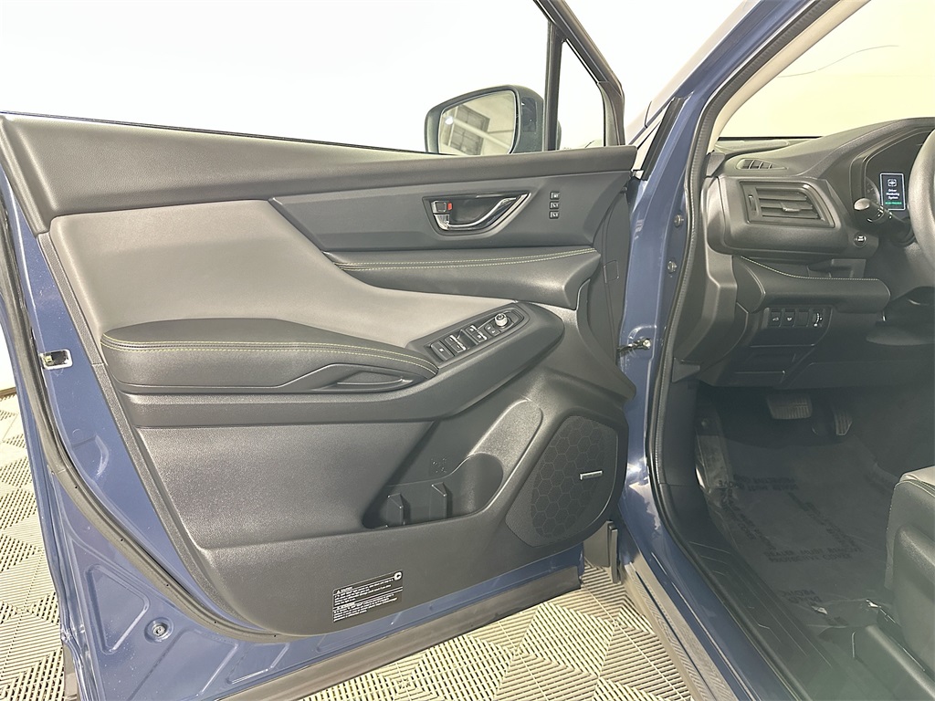 2023 Subaru Ascent Onyx Edition photo 19