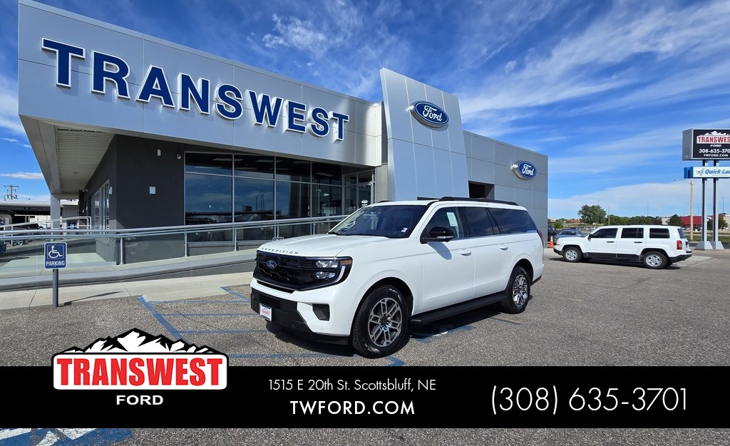 2025 Ford Expedition Active's photo