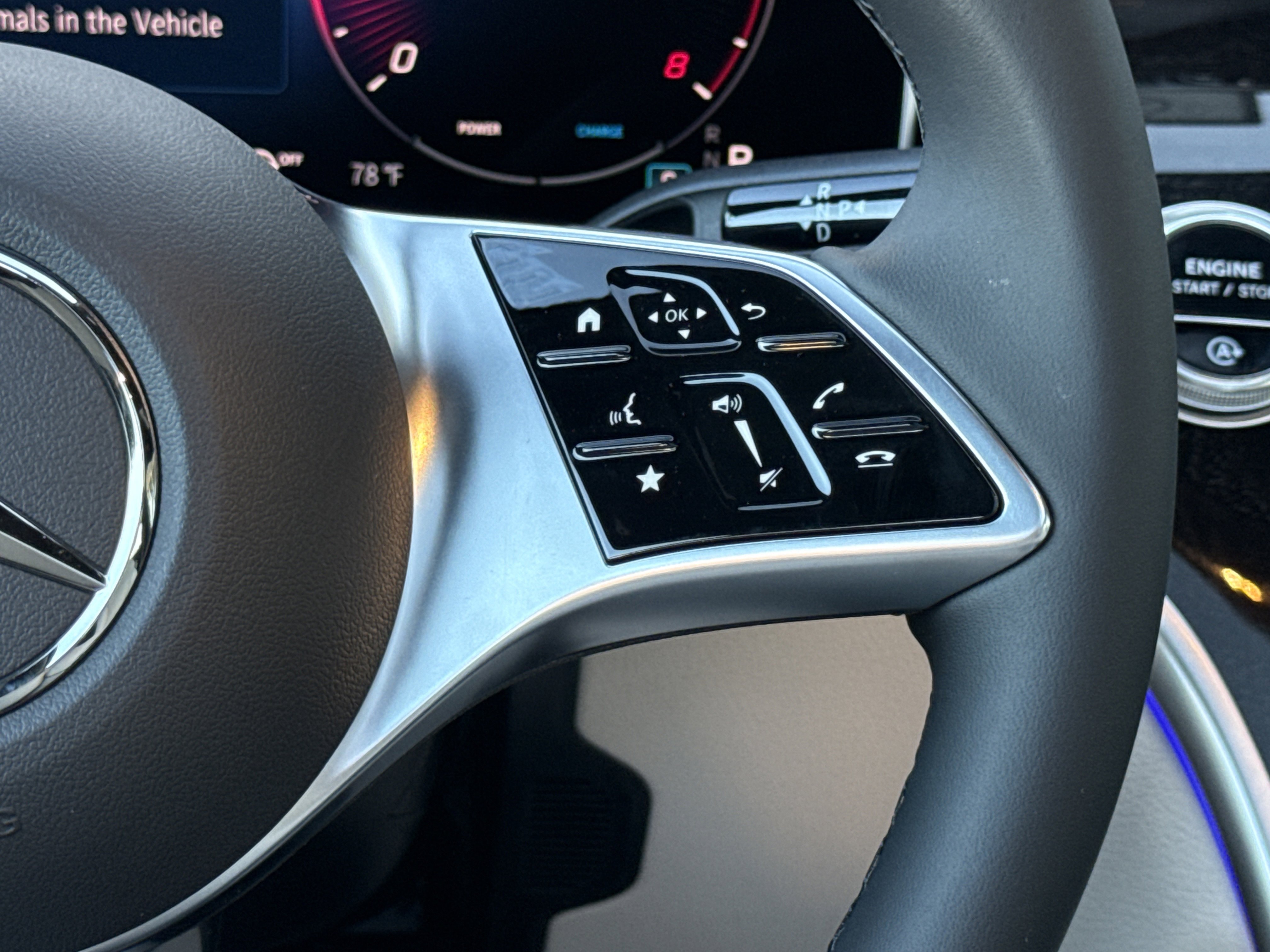 2026 Mercedes Benz GLC 300 photo 4