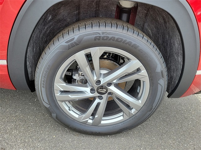 2024 Volkswagen Atlas Cross Sport SEL R-Line photo 4