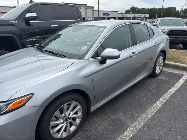 2024 Toyota Camry LE photo 2