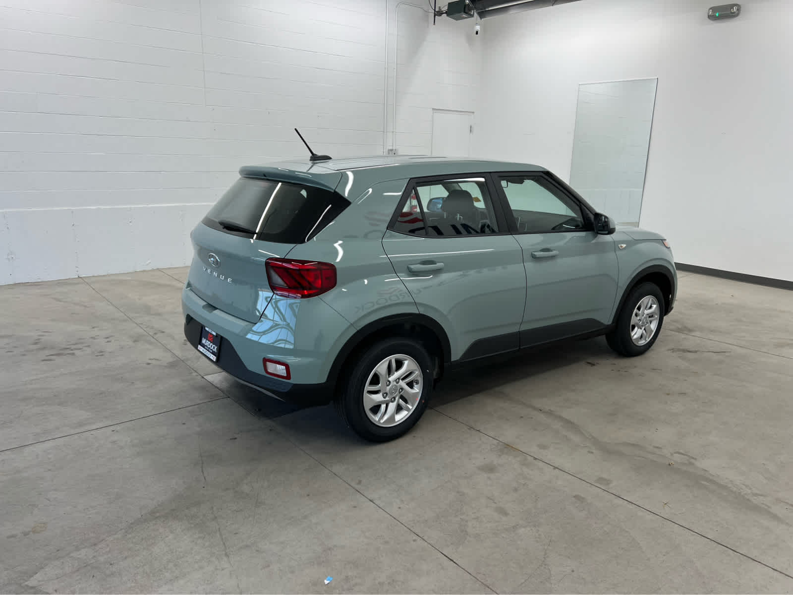 2026 Hyundai Venue SE photo 4