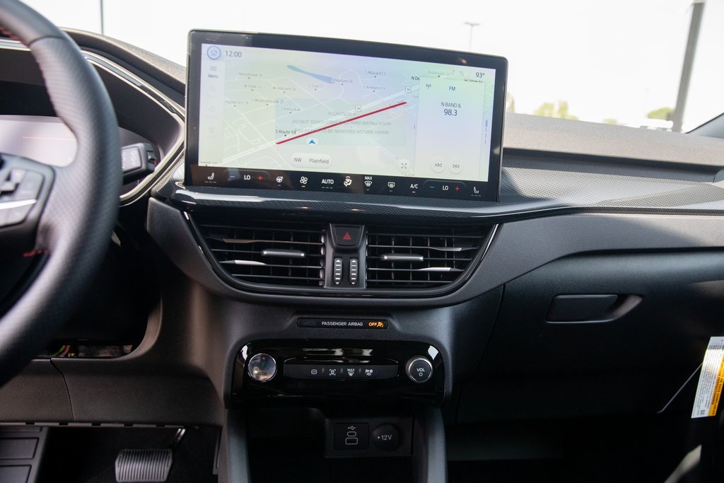 2025 Ford Escape ST-Line photo 28