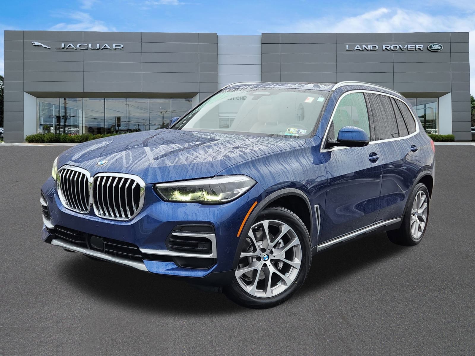 2022 BMW X5 40i's photo