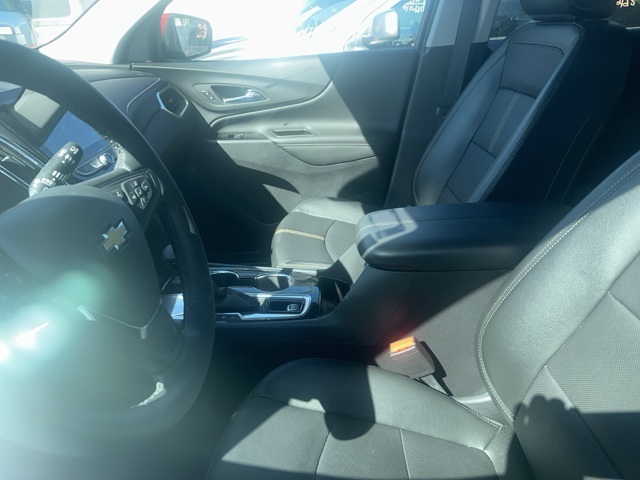 2024 Chevrolet Equinox Premier photo 4
