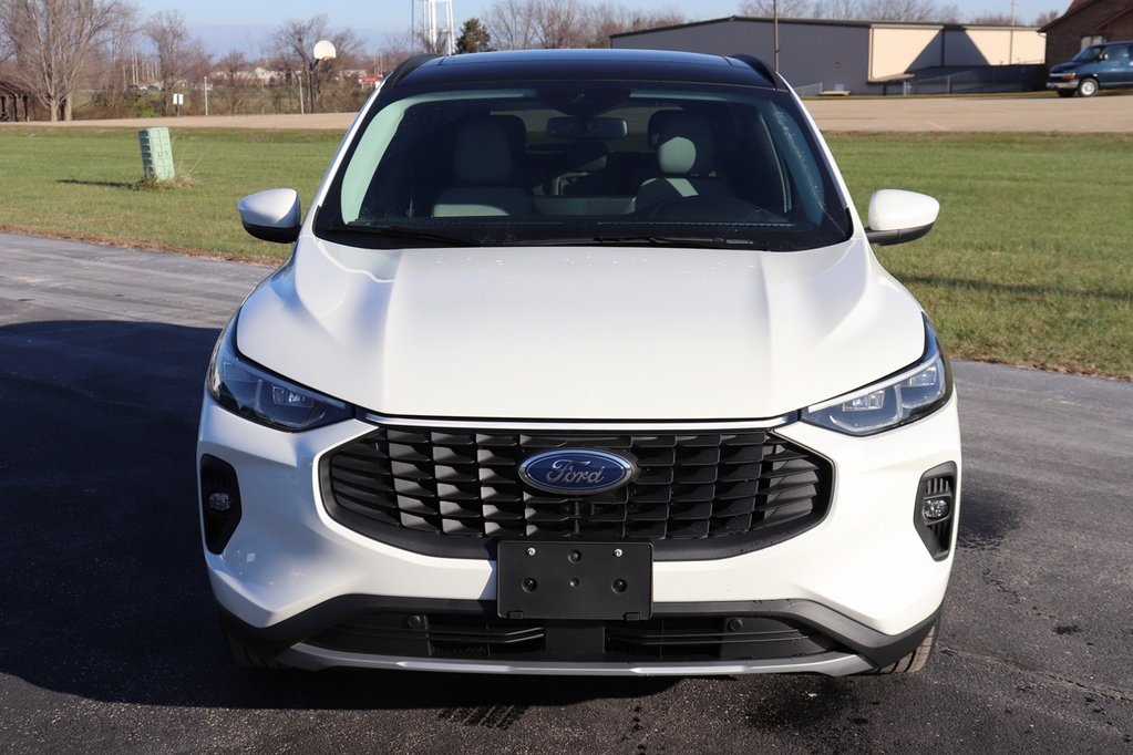 2026 Ford Escape Platinum photo 2