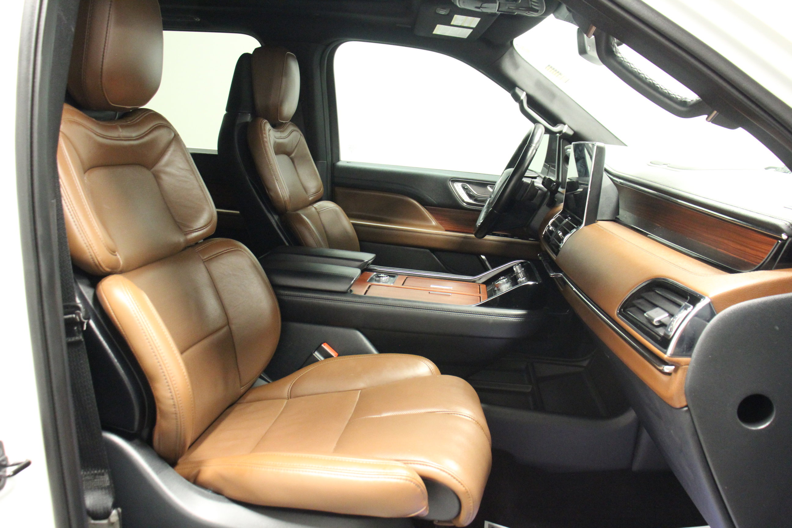 2023 Lincoln Navigator L Reserve photo 14