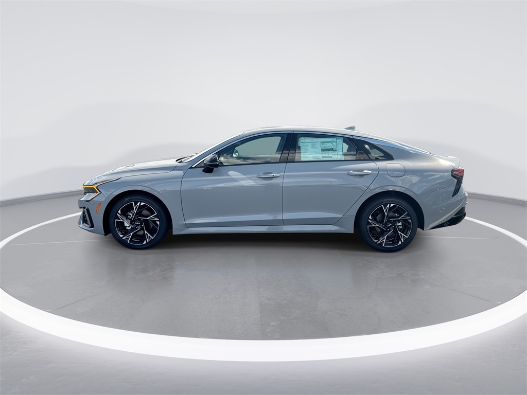 2026 Kia K5 GT-Line photo 5