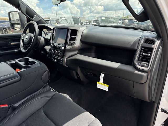 2025 Ram 1500 Tradesman photo 23