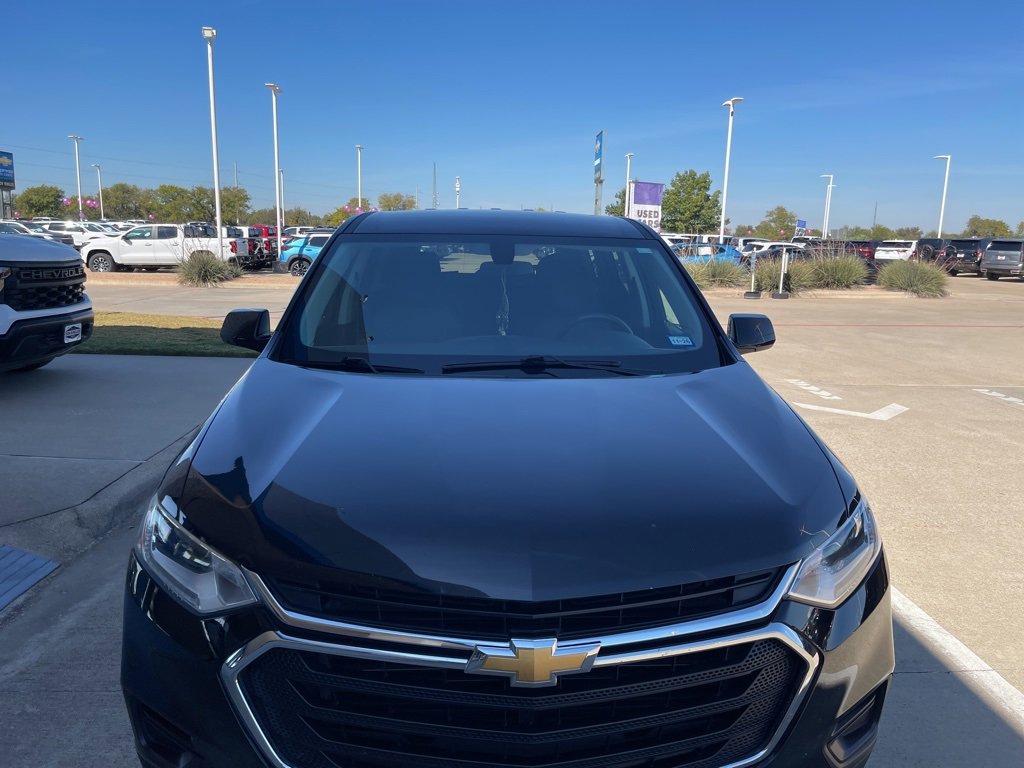 2019 Chevrolet Traverse LS photo 3