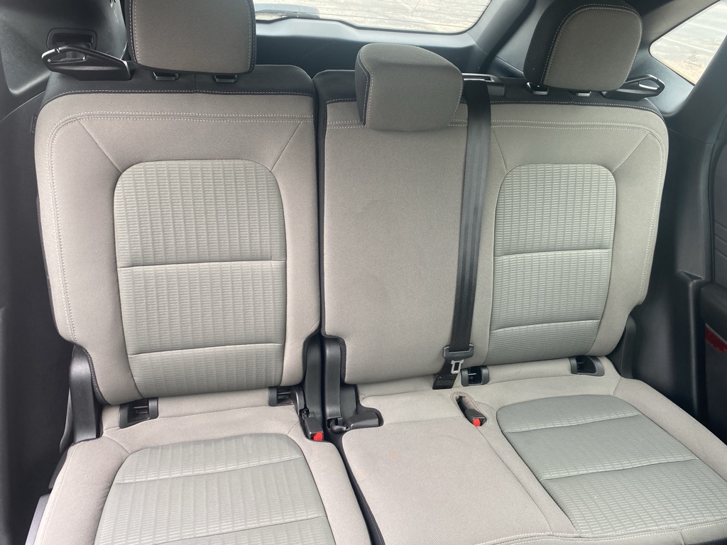 2022 Ford Escape S photo 8