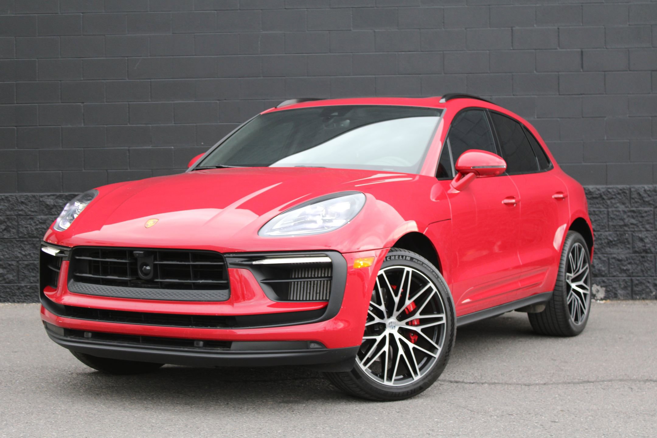 2023 Porsche Macan S