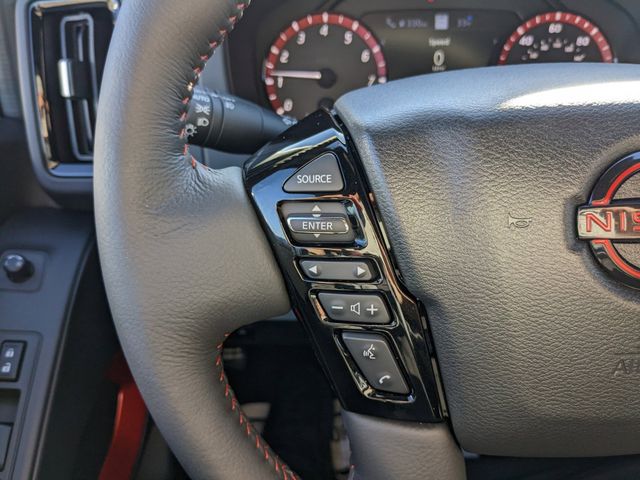 2025 Nissan Frontier Crew Cab PRO-4X photo 19