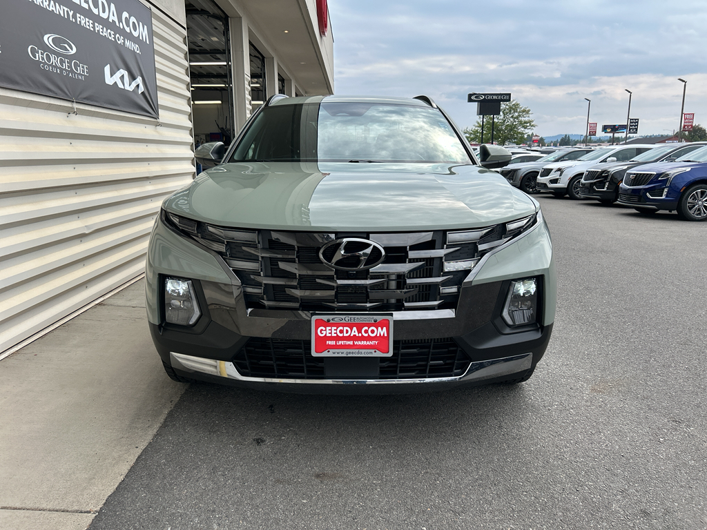 2023 Hyundai Santa Cruz Limited photo 2