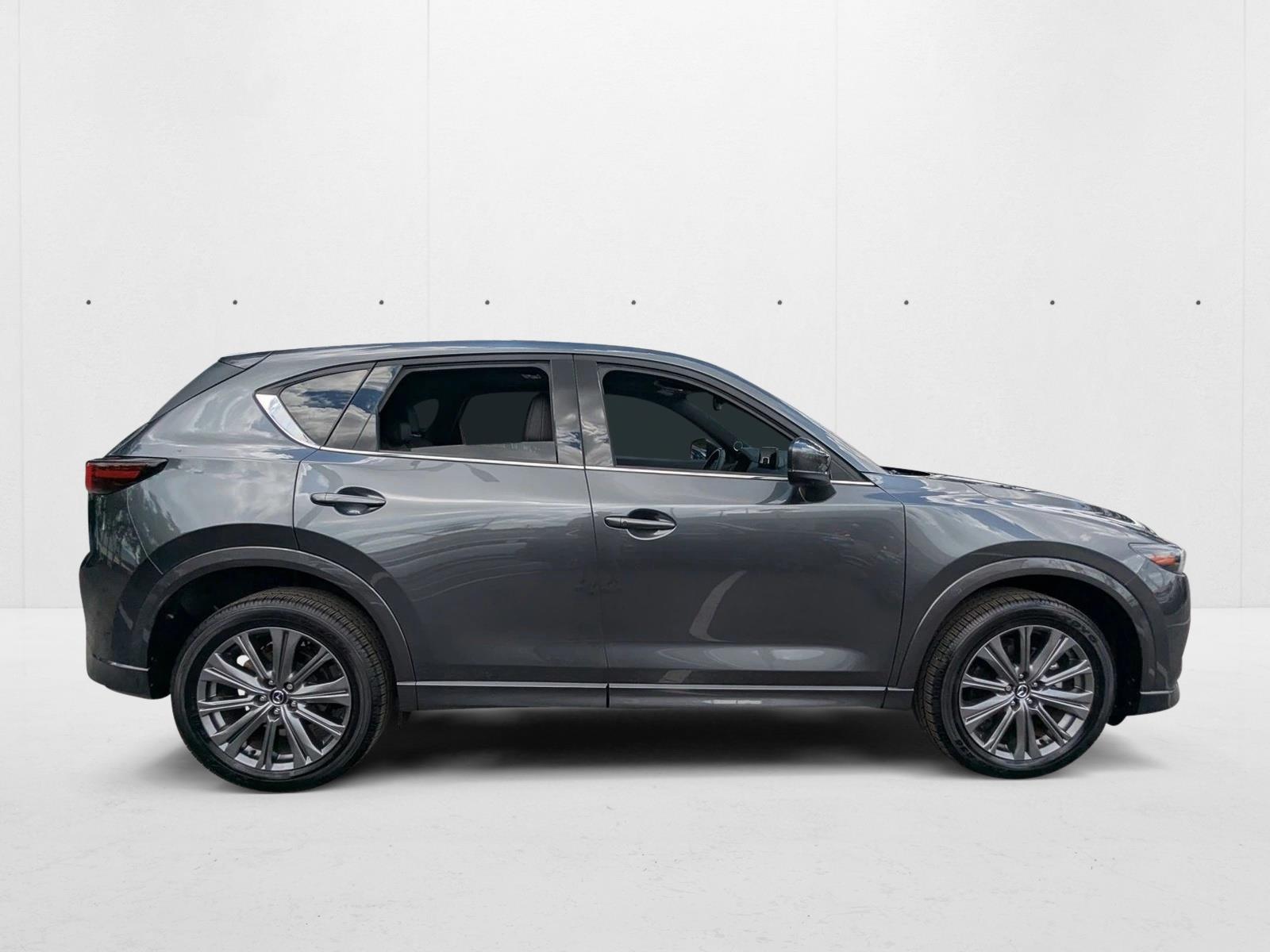 2025 Mazda CX-5 2.5 Turbo Signature photo 4