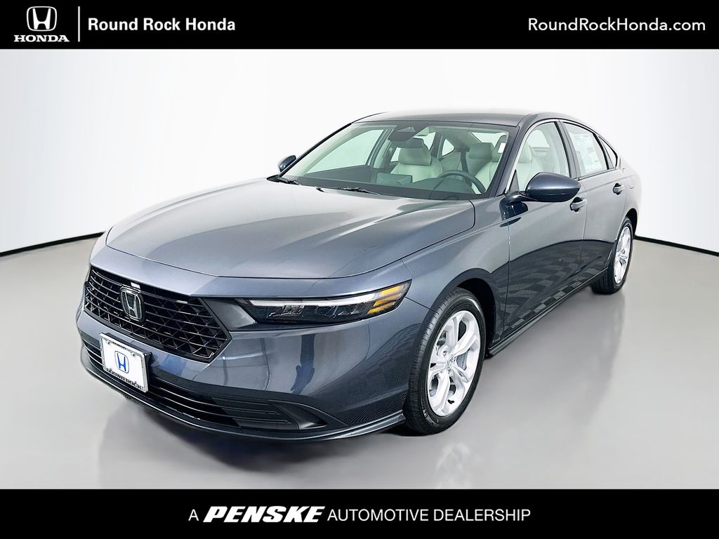 2025 Honda Accord LX's photo