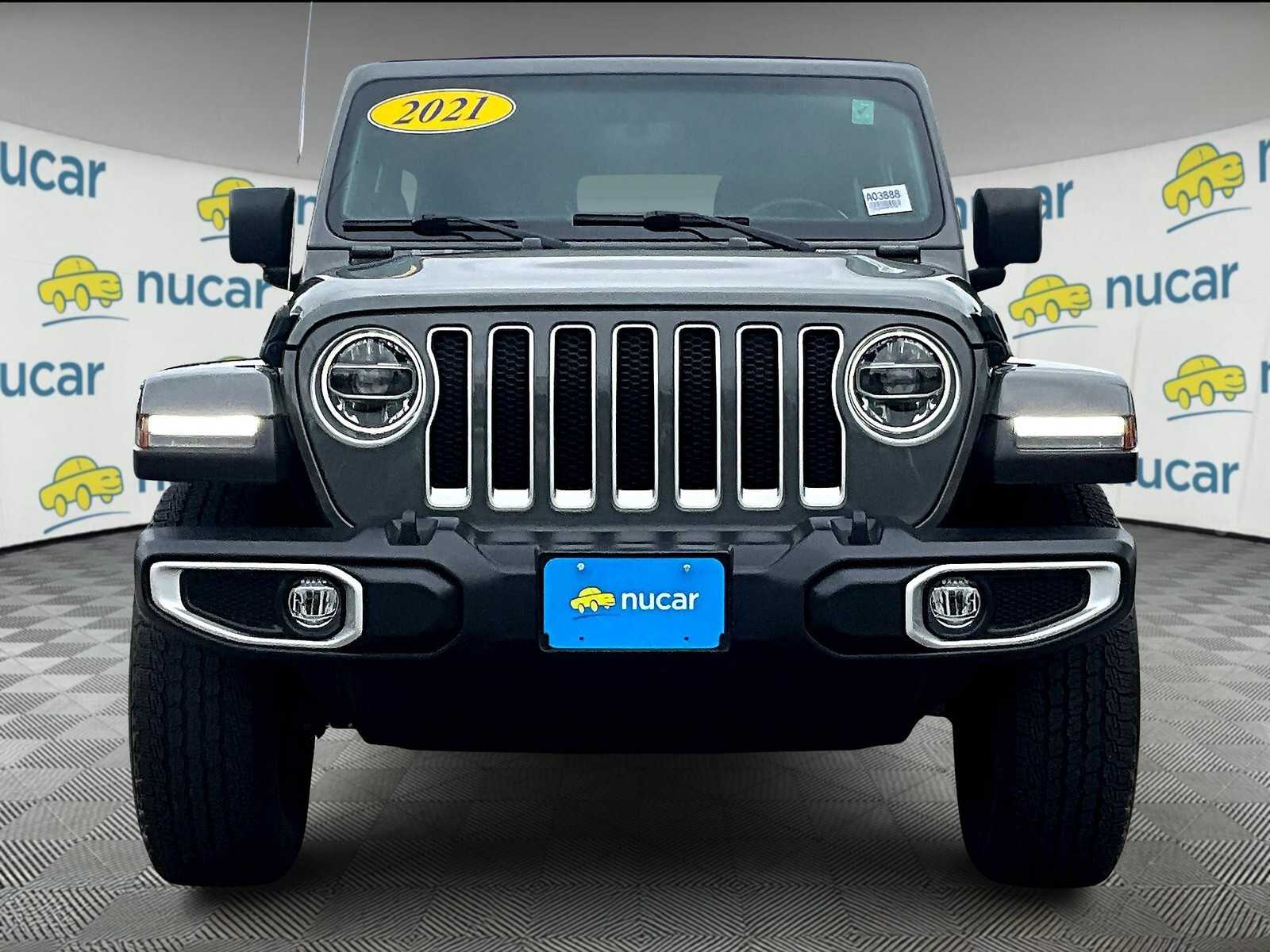 2021 Jeep Wrangler Unlimited Sahara photo 2