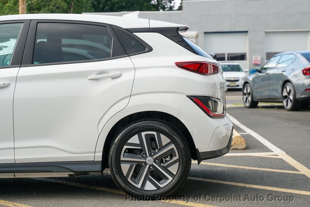 2022 Hyundai Kona Electric Limited photo 2
