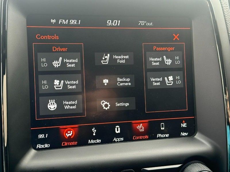 2018 Dodge Durango R/T photo 23