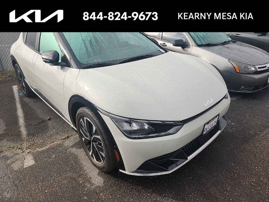 2024 Kia EV6 Wind's photo