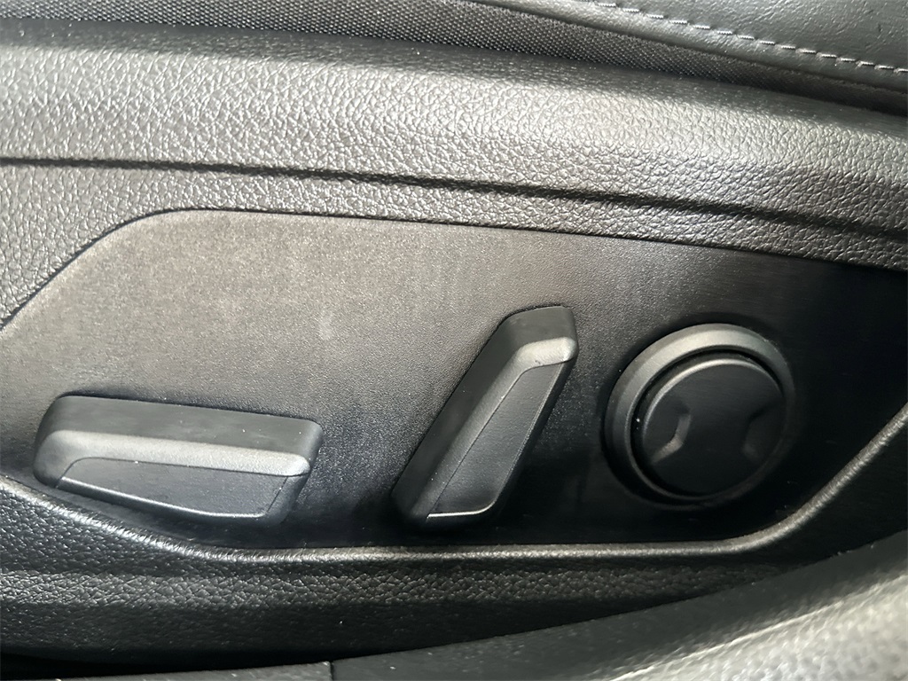 2022 Kia K5 GT-Line photo 13
