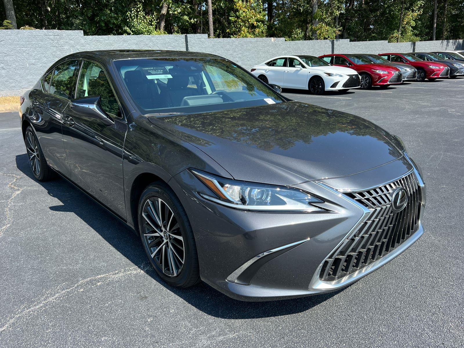 2023 Lexus ES 350 photo 4