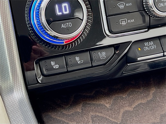 2023 Gmc Yukon Denali photo 19