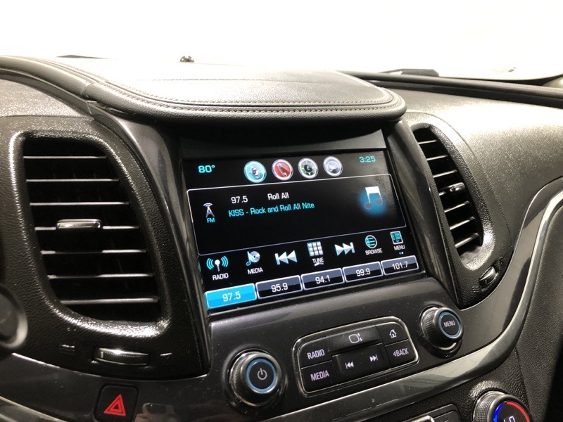 2017 Chevrolet Impala 1LT photo 25